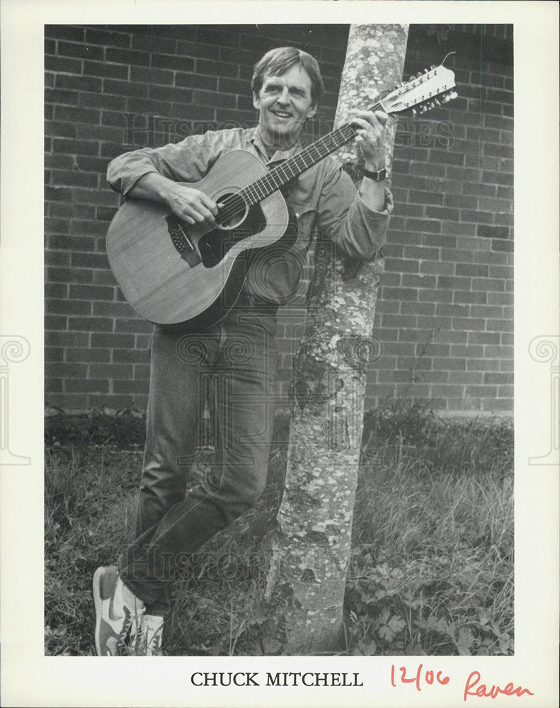 Press Photo Chuck Mitchell - Historic Images