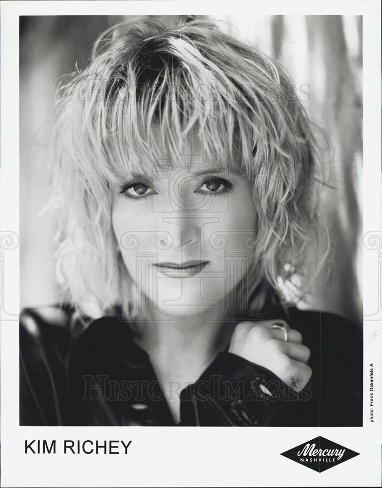 Press Photo Singer Kim Richey - Historic Images