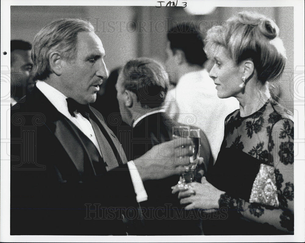 Press Photo Actress Judith Light and Judd Hirsch in NBC&#39;s Betrayal of Trust - Historic Images