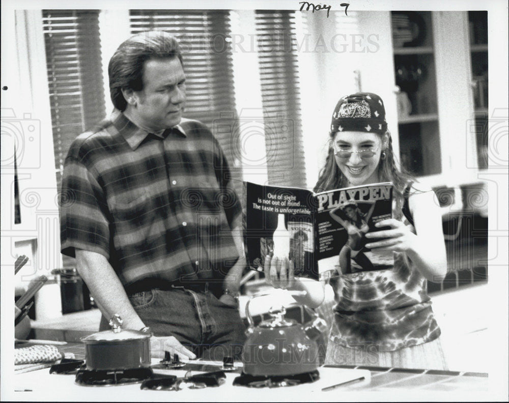 Press Photo John Larroquette Mayim Bialik Actors Blossom - Historic Images