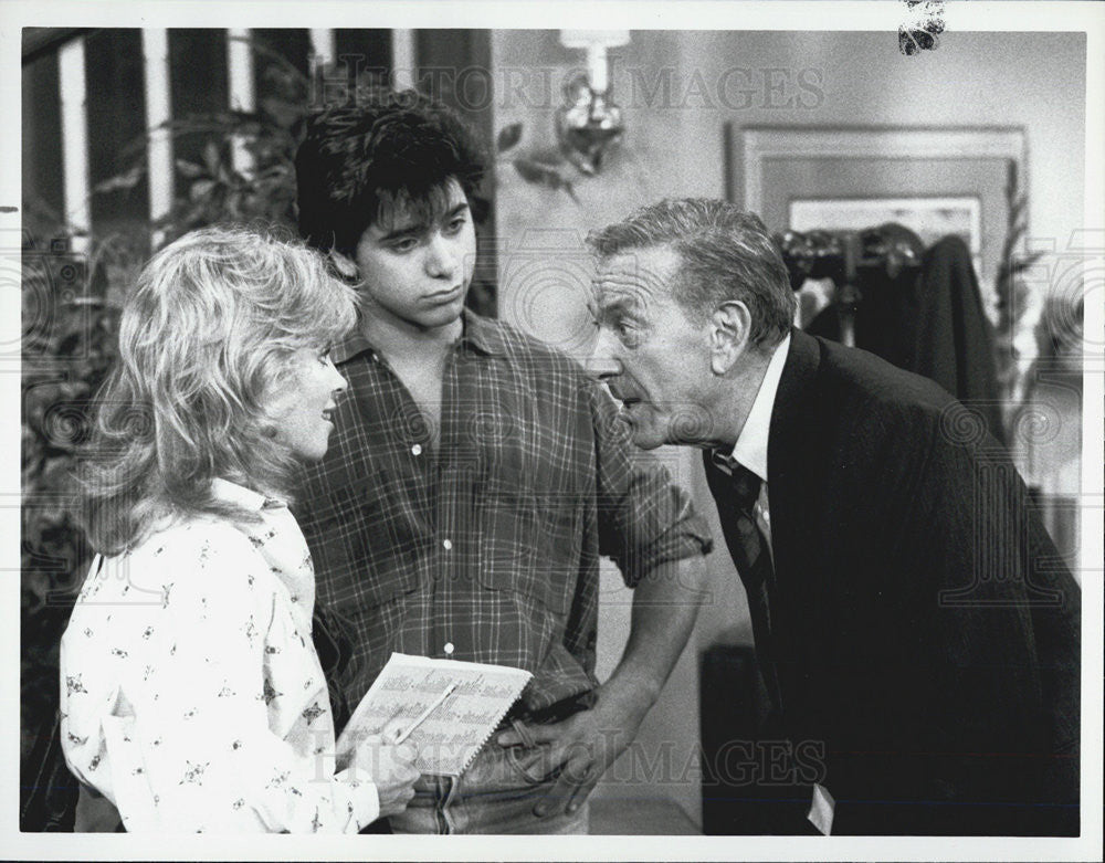 1986 Press Photo Actors John Stamos Elissa Leeds Jack Klugman &quot;You Again?&quot; NBC - Historic Images