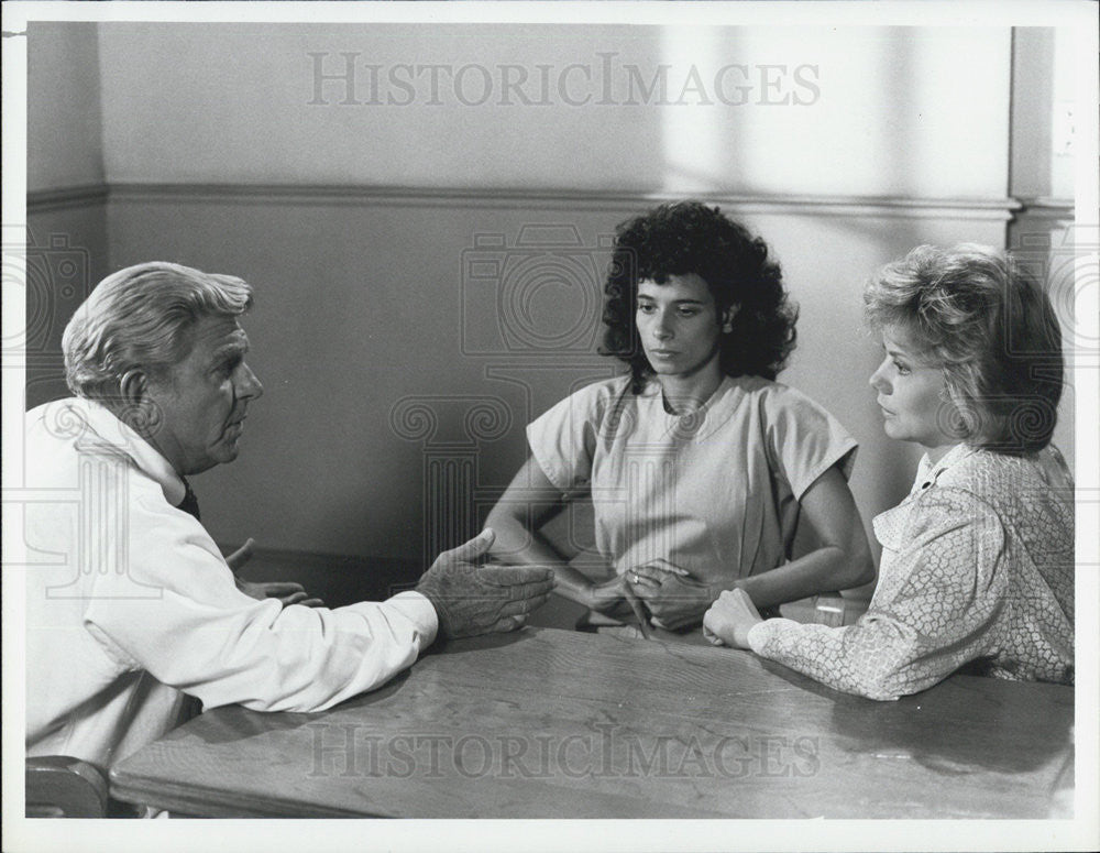 1986 Press Photo Theresa Saldana Andy Griffith Linda Purl Actors Sonia Cardenas - Historic Images