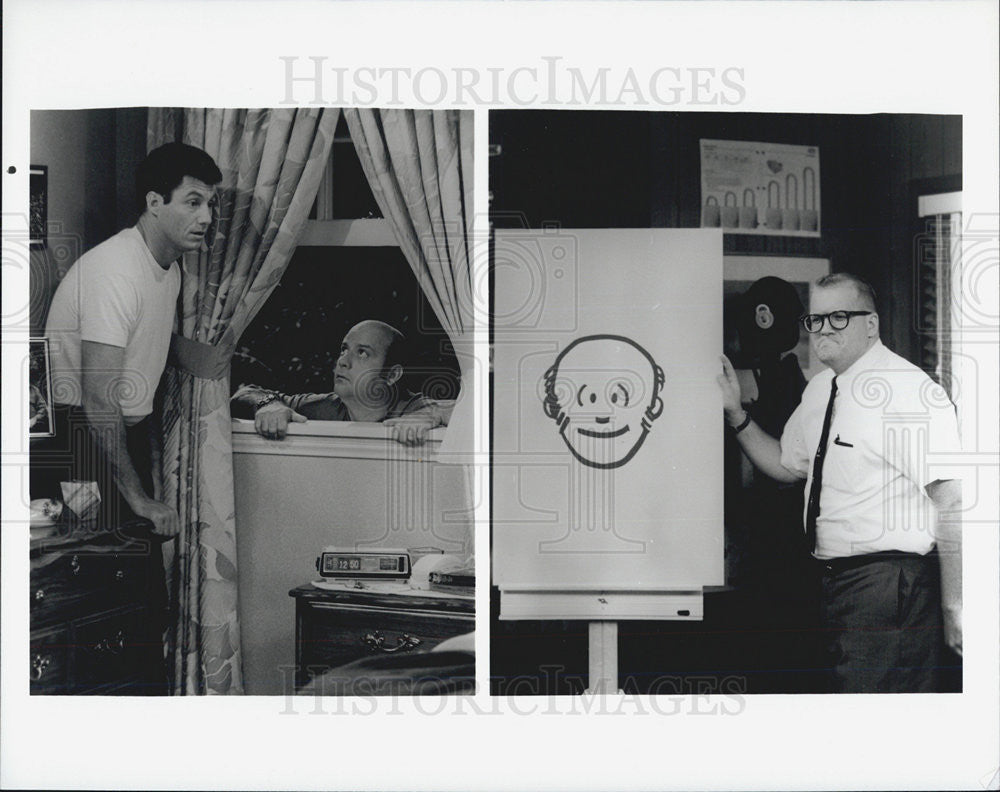 Press Photo &quot;The Good Life&quot; with Drew Carey - Historic Images