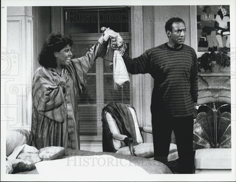 1986 Press Photo Actors Bill Cosby And Phylicia Rashad Star In The Cosby Show - Historic Images