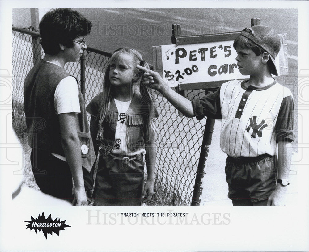 Press Photo Martin Meets The Pirates Nickelodeon - Historic Images