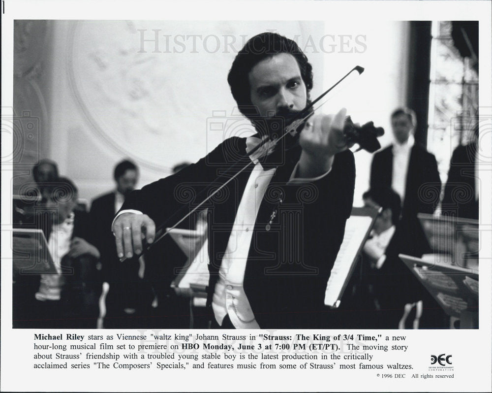 1996 Press Photo Michael Riley Actor Strauss King Of 3/4 Time ...