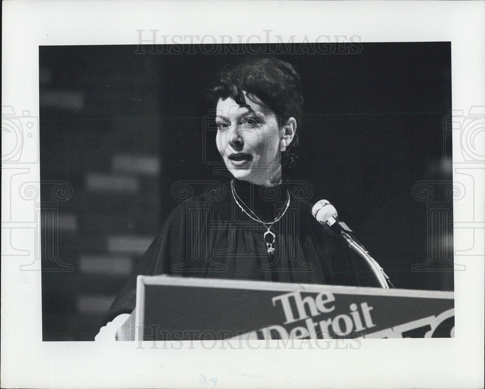 1970 Press Photo Author &quot;Barbara Gordon&quot; - Historic Images