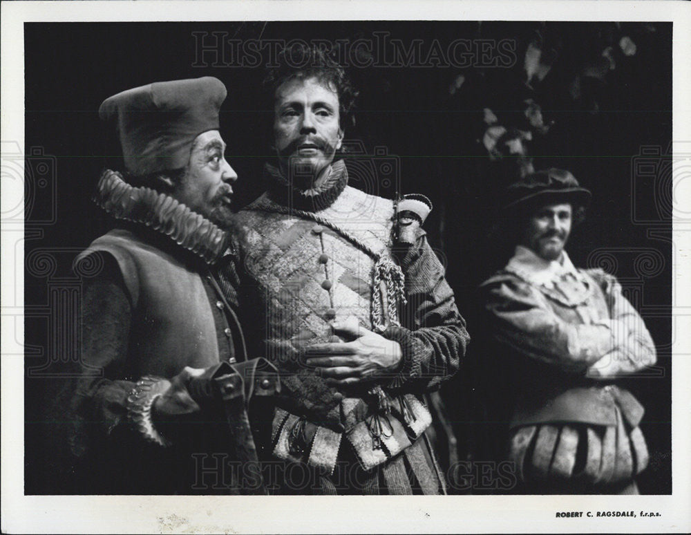 Press Photo Rod Beattie, Patrick Christopher and Len Cariou in The Taming Of The - Historic Images