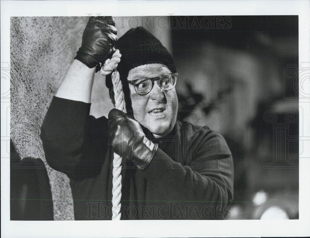 1983 Press Photo Actor Joshua Mostel The Great Computer Robbery ABC Show At Ease - Historic Images