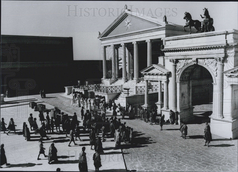 Press Photo Massive Movie Sets Used for Production of &quot;A.D.&quot; - Historic Images