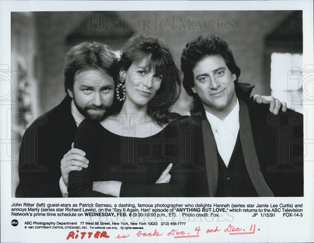 1991 Press Photo John Ritter, Richard Lewis and Jamie Lee Curtis in Anything But - Historic Images