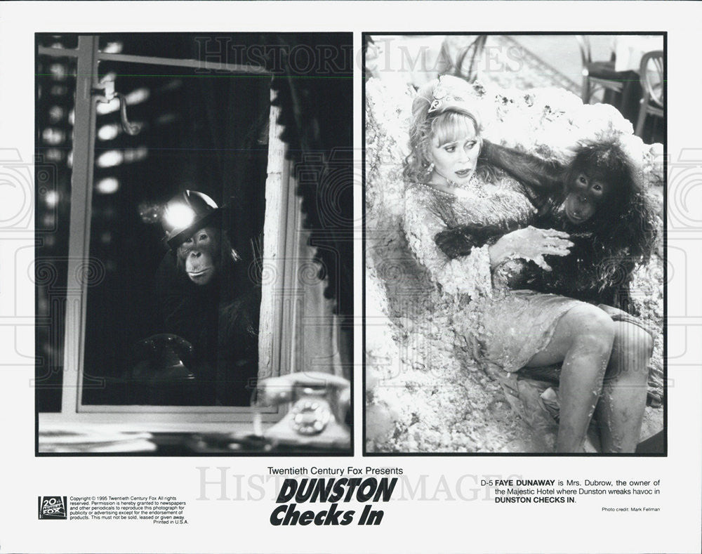 1988 Press Photo Faye Dunaway and Monkey in &quot;Dunston Checks In&quot; - Historic Images