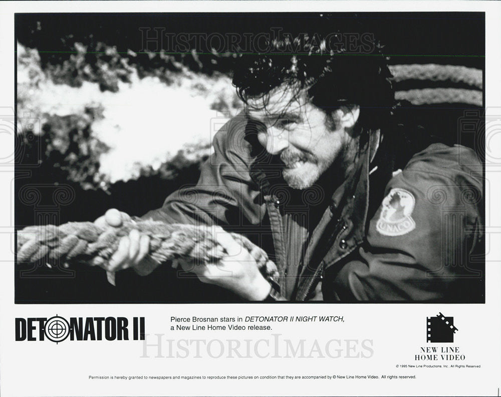 1995 Press Photo Pierce Brosnan in "Detonator II Night Watch." - Historic Images