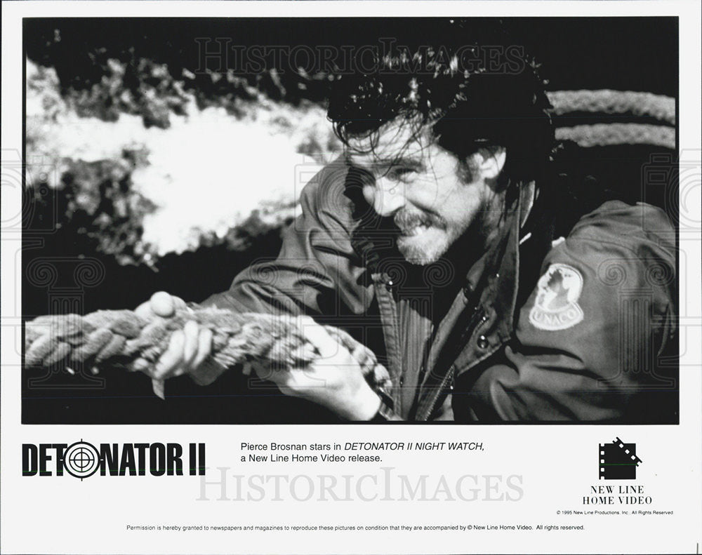 1993 Press Photo Pierce Brosnan in Detonator II - Historic Images