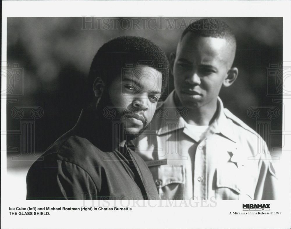 1995 Press Photo Ice Cube & Michael Boatman in "The Glass Shield." - Historic Images