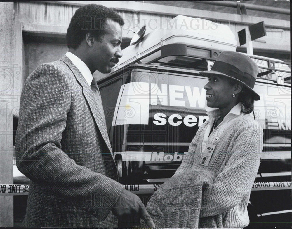 1987 Press Photo Actors Conroy Giddeon Vernee Watson-Johnson CBS &quot;Hard Copy&quot; - Historic Images