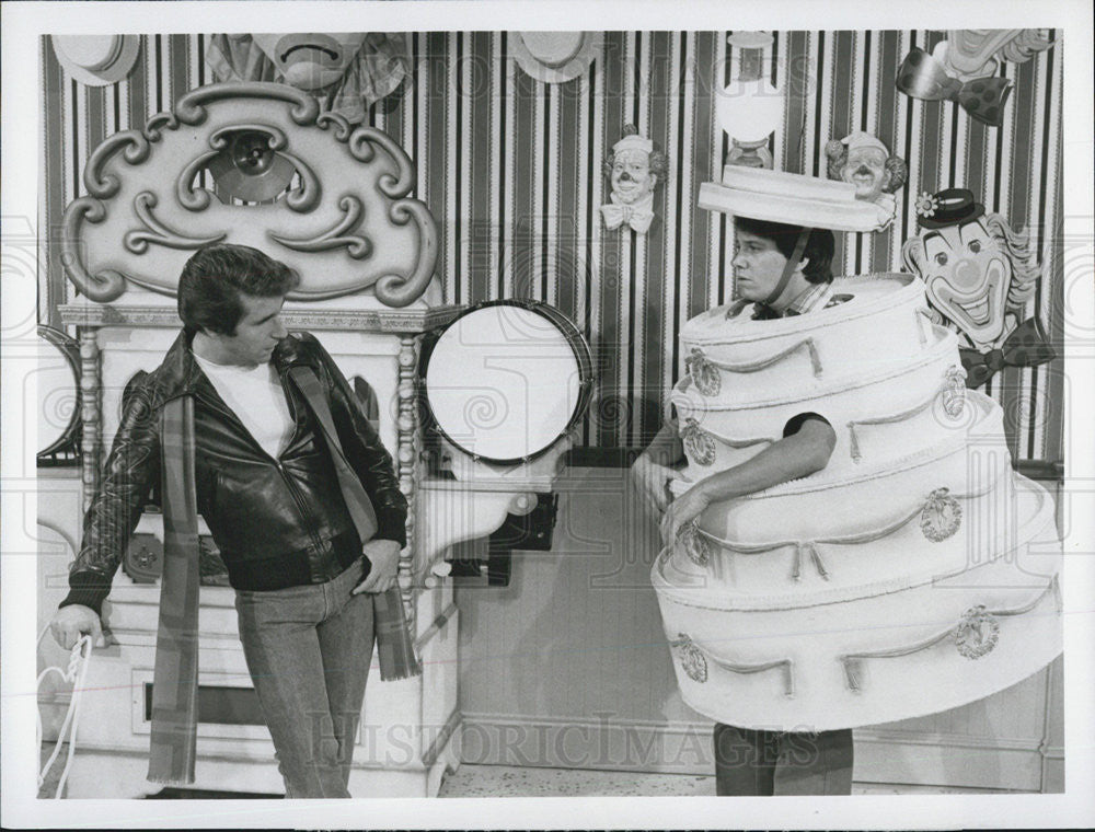 1980 Press Photo Actors Henry Winkler Anson Williams ABC Television &quot;Happy Days&quot; - Historic Images