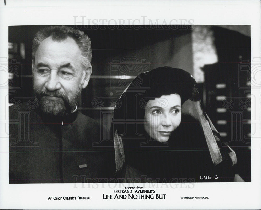 1990 Press Photo Actors Philippe Noiret And Sabine Azema In Life And Nothing But - Historic Images