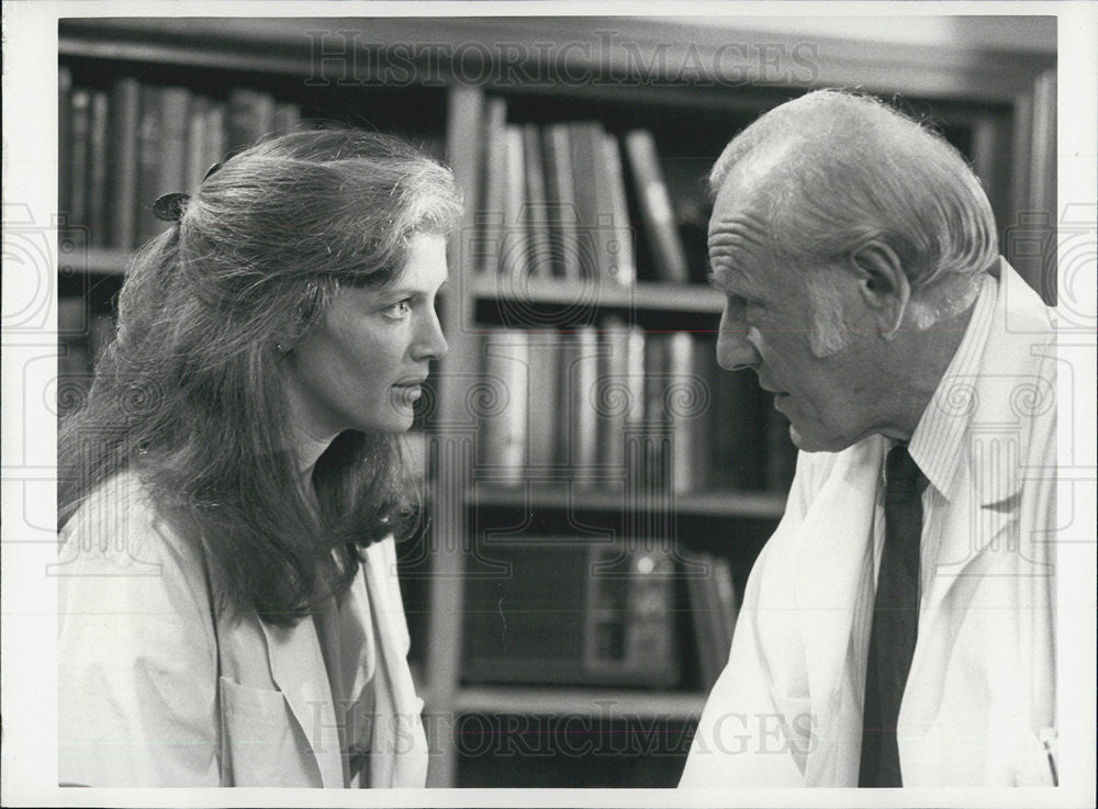 1986 Press Photo &quot;Kay O&#39;Brien&quot; with Patricia Kalember &amp; Jan Rubes - Historic Images