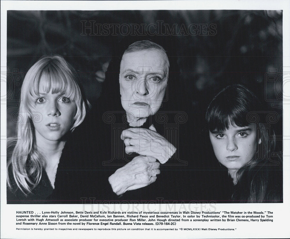 1980 Press Photo COPY The Watcher In The Woods Victims Lynn_Holly Johnson - Historic Images