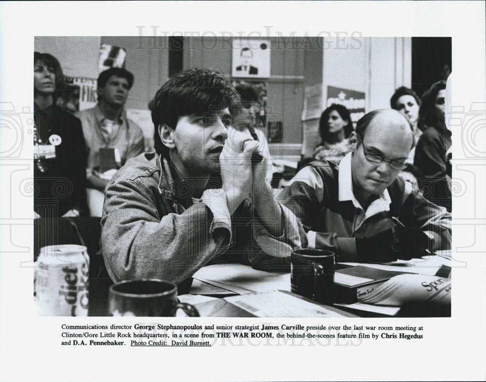 1993 Press Photo James Carville And George Stephanopoulos In &#39;The War Room&#39; - Historic Images