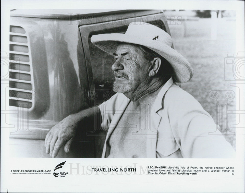 Press Photo Leo McKern in &quot;Traveling North&quot; - Historic Images