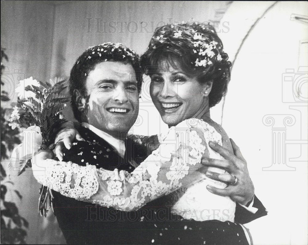 Press Photo Michele Lee And Kevin Dobson In Dallas Spinoff Show Knot&#39;s Landing - Historic Images