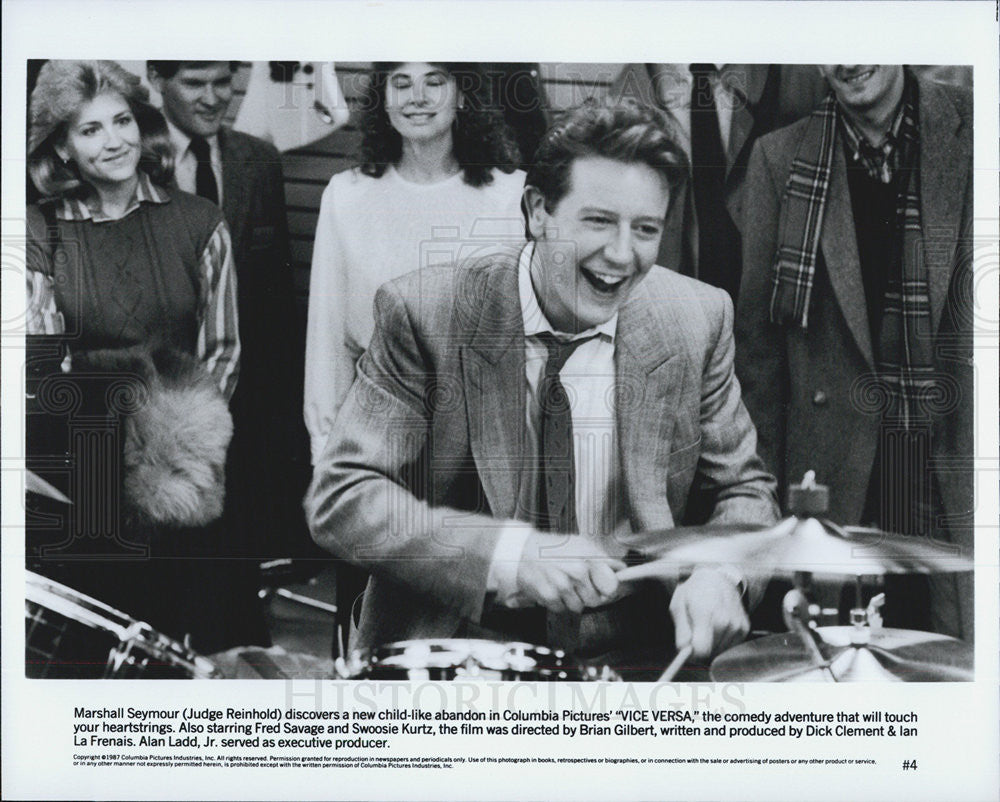 1987 Press Photo Judge Reinhold in "Vice Versa." - Historic Images