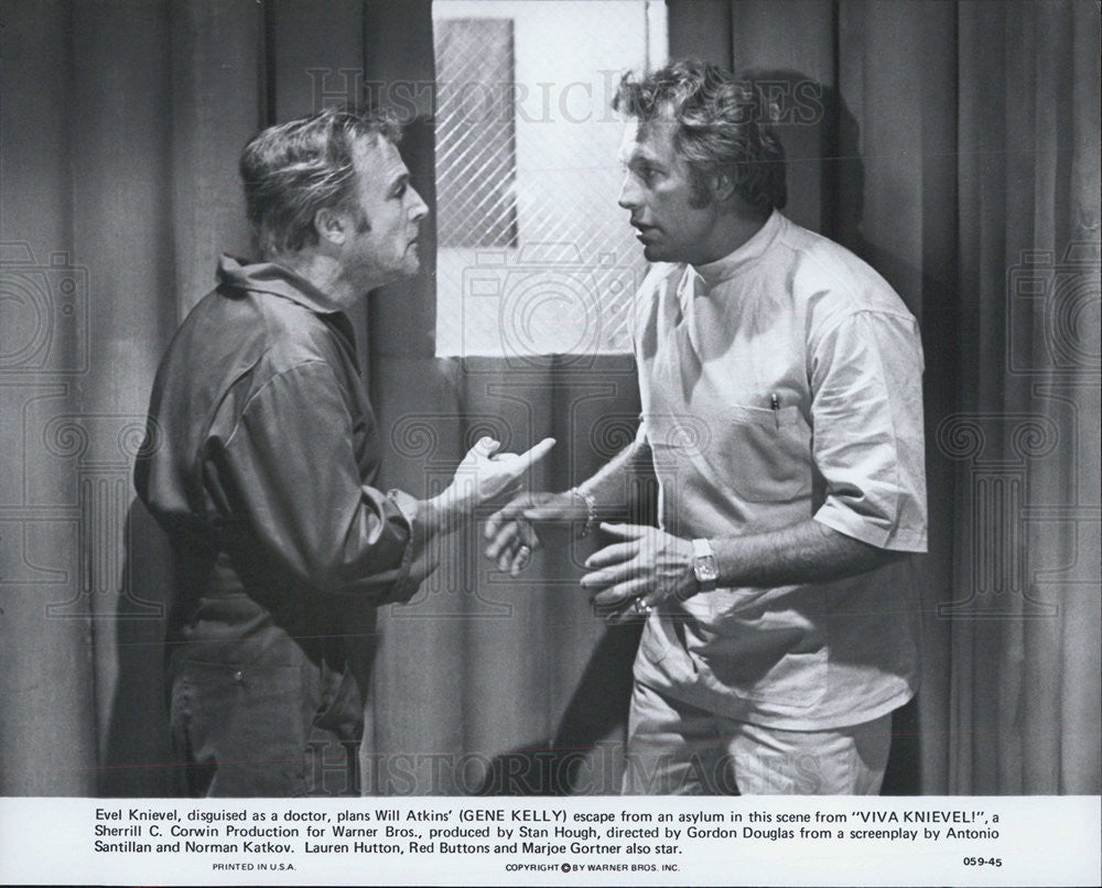 1977 Press Photo Evel Knievel Gene Kelly Actor Viva Knievel Action Film Movie - Historic Images