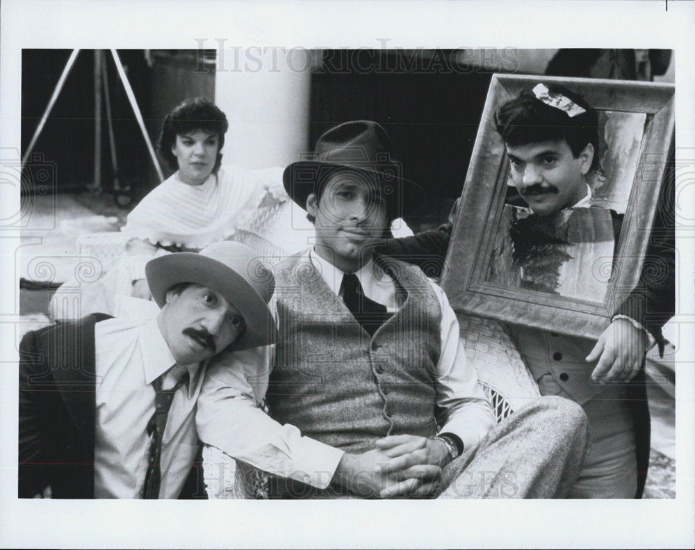 1981 Press Photo of Chevy Chase, Sal Fondacaro &amp; C. Parker in Under The Rainbow - Historic Images