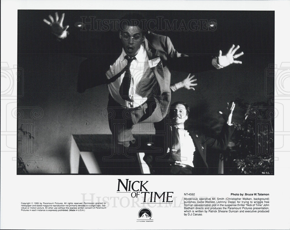 1995 Press Photo Christopher Walken Pushes Johnny Depp In Nick Of Time COPY - Historic Images