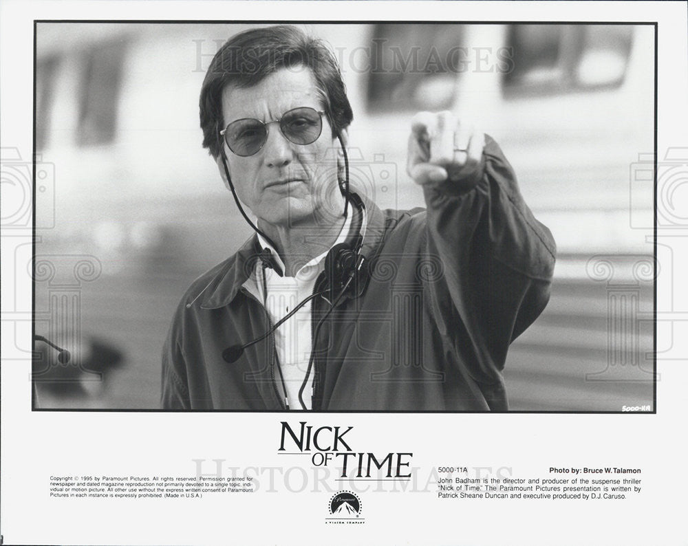 1995 Press Photo John Badham Director Producer Nick Of Time Suspense Thriller - Historic Images