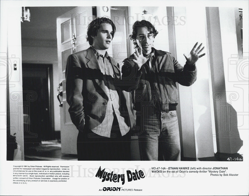 1991 Press Photo Ethan Hawke, Director Jonathan Wacks, Mystery Date - Historic Images