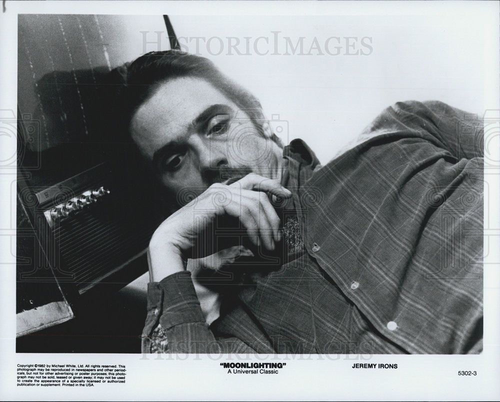 Press Photo Jeremy Irons, Moonlighting - Historic Images