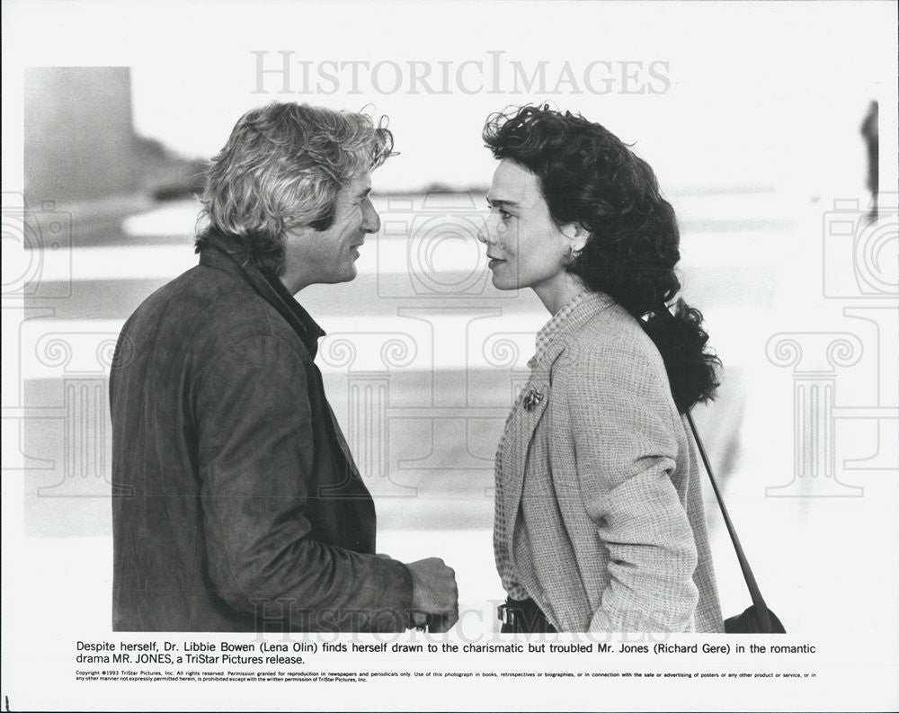 1993 Press Photo Lena Olin and Richard Gere in &quot;Mr. Jones&quot; - Historic Images