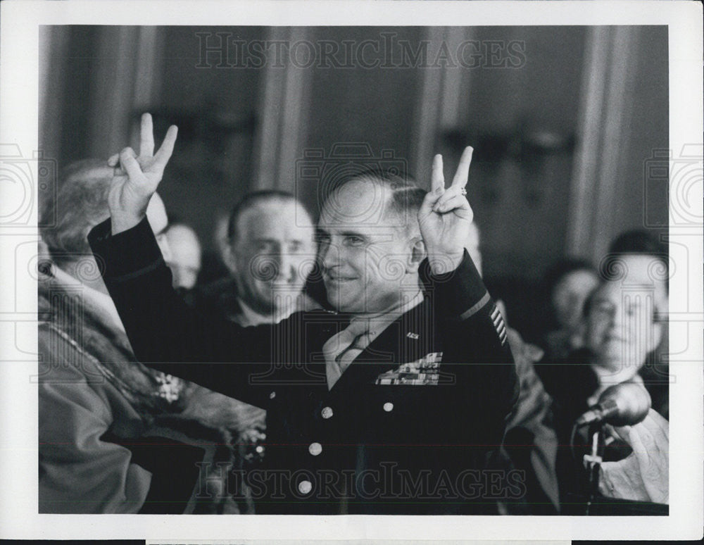 Press Photo Robert Duvall stars in "Ike" - Historic Images