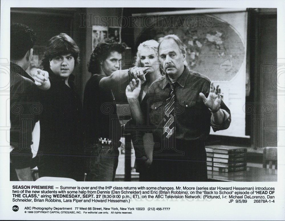 1989 Press Photo Television Show Head of the Class Howard Hesseman Dan Schneider - Historic Images