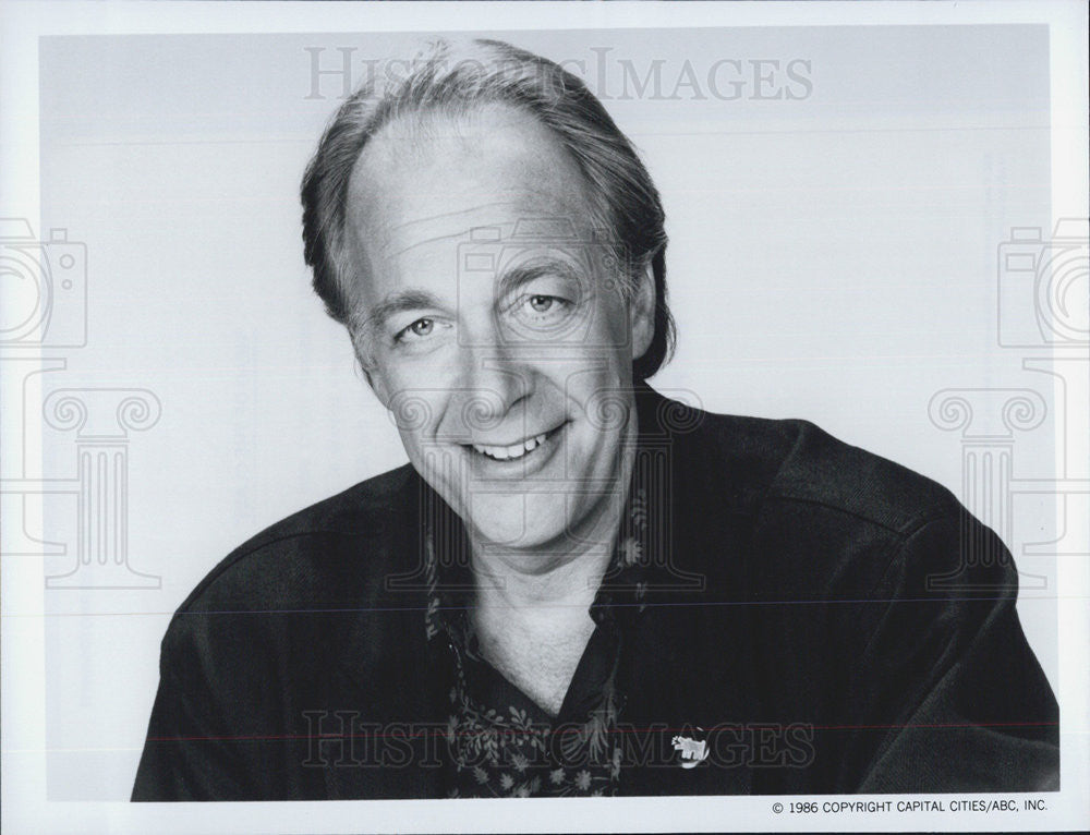 1986 Press Photo Howard Hesseman Stars In &quot;Head Of The Class&quot; - Historic Images