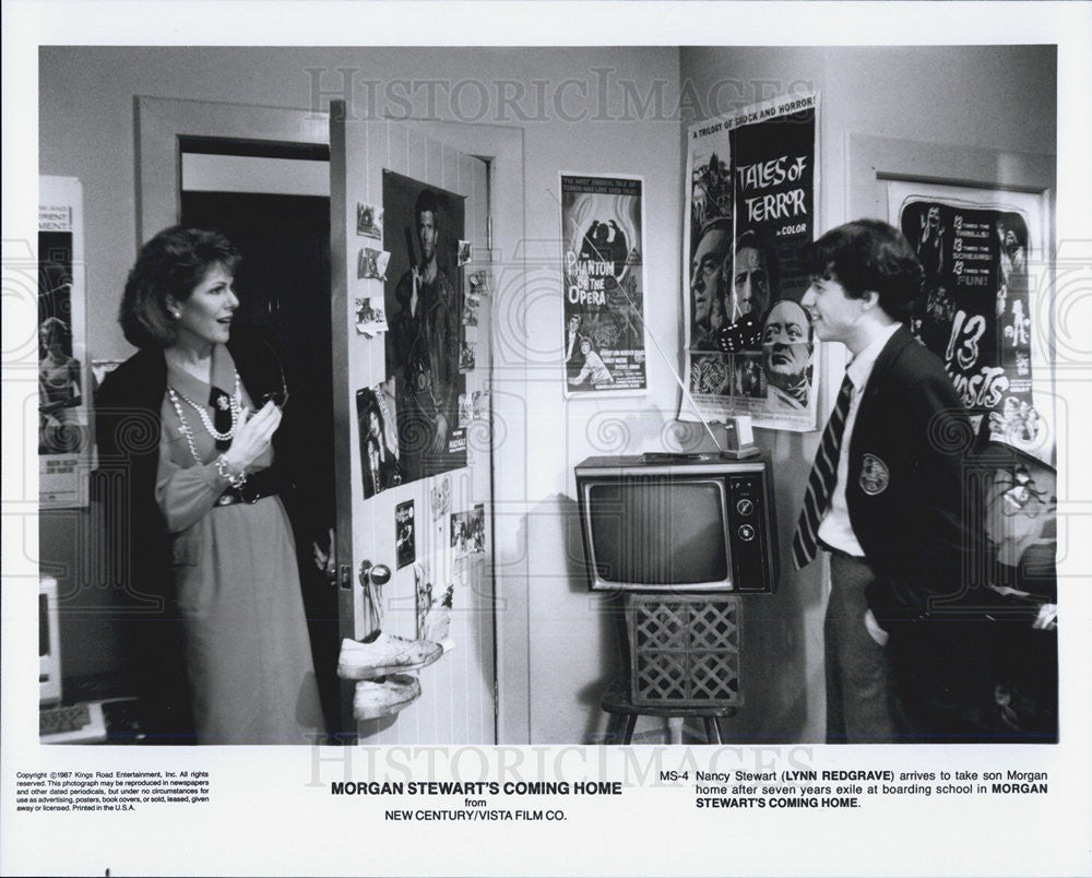 1987 Press Photo  Lynn Redgrave and Jon Cryer in &quot;Morgan Stewart&#39;s coming Home&quot; - Historic Images