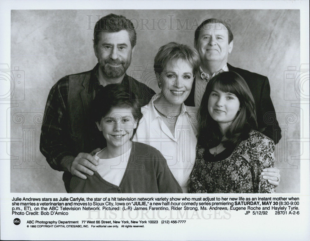 1992 Press Photo Julie Andrews as Julie Carlyle in the ABC show Julie - Historic Images