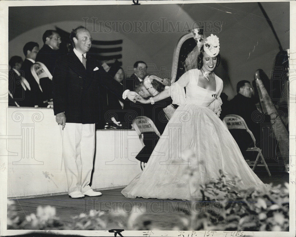 1939 Press Photo Andre Kostelanetz And Wife Lily Ponz Marry At Grant Park - Historic Images