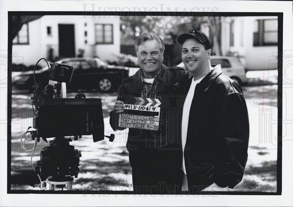 2000 Press Photo Robert Wagner and Tony Goglio Jr. - Historic Images