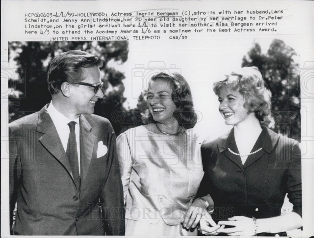 1959 Press Photo Ingrid Bergman, Lars Schmidt &amp; Jenny Ann Lindstrom. - Historic Images
