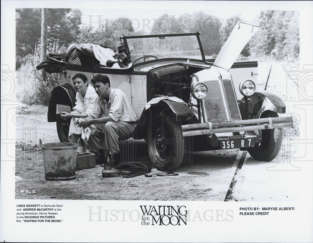 Press Photo Linda Bassett and Andrew McCarthy in Waiting For The Moon - Historic Images