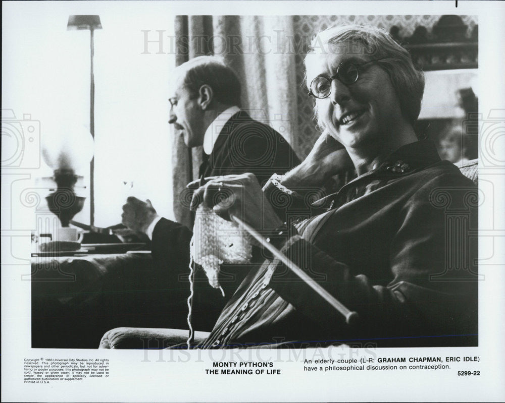 1983 Press Photo Graham Chapman and Eric Idle in &quot;The Meaning of Life&quot; - Historic Images