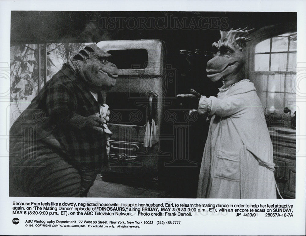 1991 Press Photo Fran and Earl in &quot;Dinosaurs&quot; - Historic Images