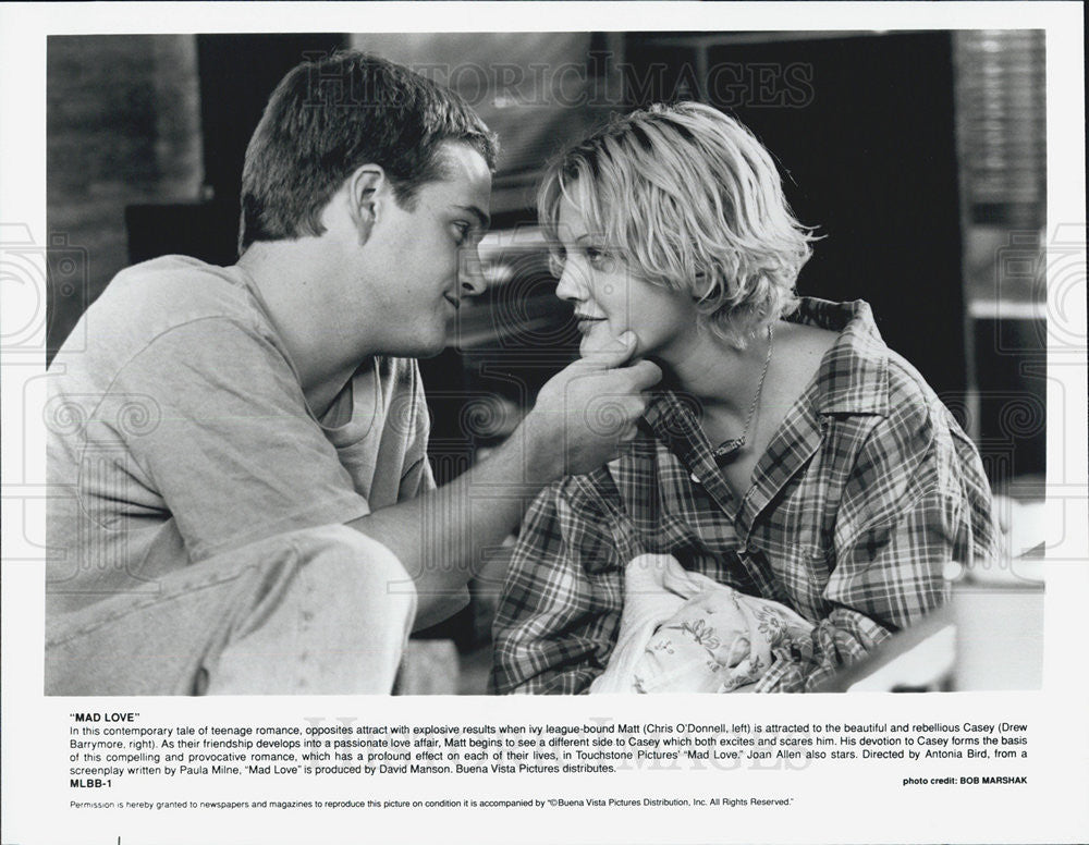 Press Photo Chris O&#39;Donnell and Drew Barrymore in &quot;Mad Love&quot; - Historic Images