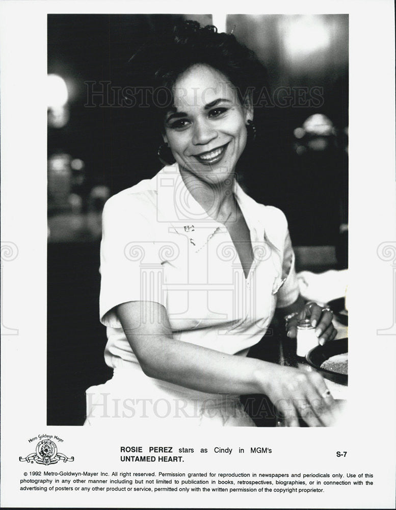 1992 Press Photo Rosie Perez in &quot;Untamed Heart&quot; - Historic Images