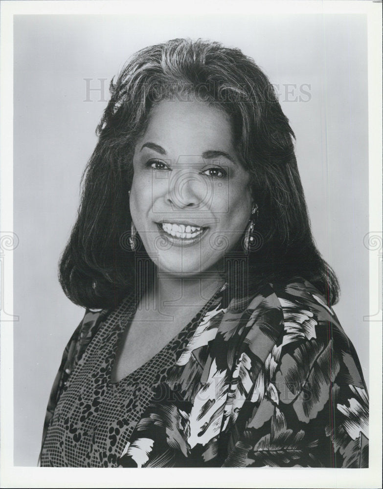 1991 Press Photo Actress Della Reese Starring In &quot;The Royal Family&quot; CBS Series - Historic Images