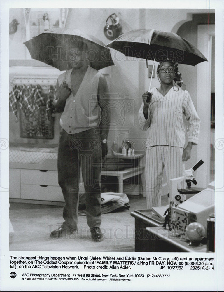 1992 Press Photo Actor DarIus McCary and Child Star Jaleel White. - Historic Images